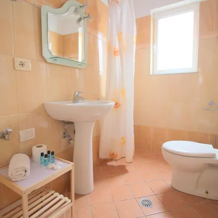 Apartment Ar *