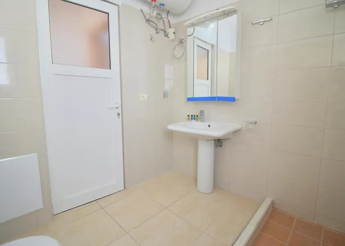 Apartment Ar By Sarande